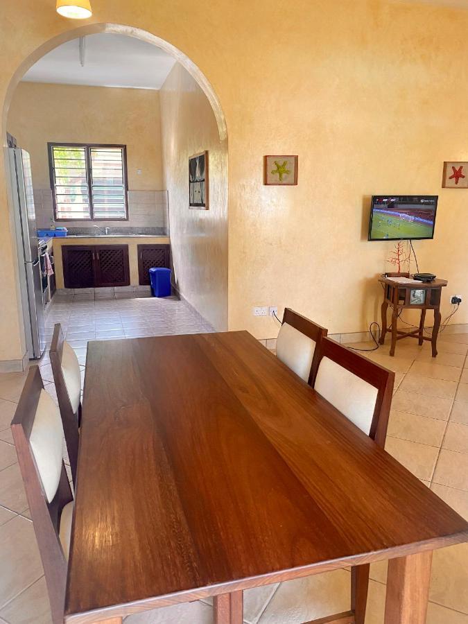 Flametree Beach Homes Diani Beach Exterior foto